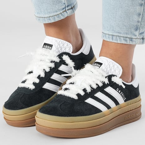Adidas Originals - Baskets Femme Gazelle Bold IE0876 Core Black White x Superlaced Lacets fuzzy blanc